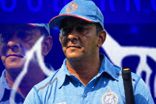 राष्ट्रिय महिला क्रिकेट टोलीको प्रशिक्षकमा भारतका पाठक नियुक्त